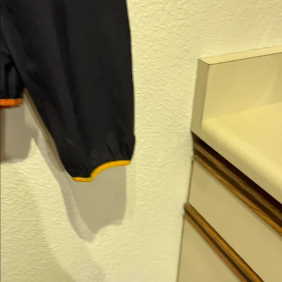 Hoka Men's Black Windbreaker with Rainbow Zipper - Picture 3 of 6